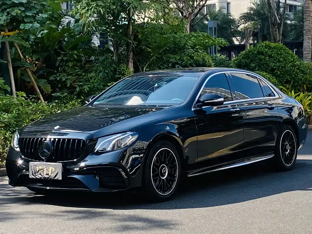 Mercedes-Benz E-Class 2019 — фото 1