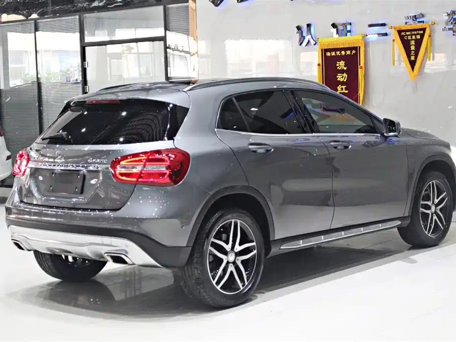Mercedes-Benz GLA 2016 — фото 15