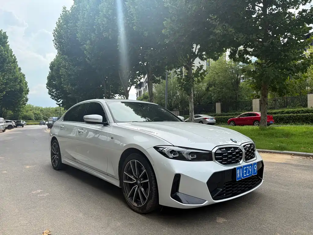 BMW 3 Series 2024