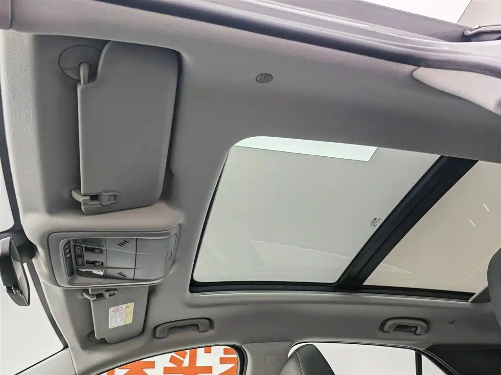 Chevrolet Equinox 2022 — фото 14