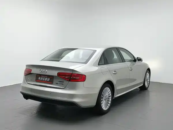 Audi A4L 2016