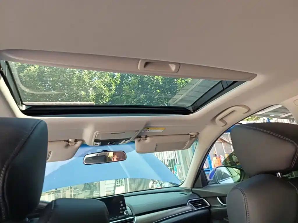 Honda Accord 2020 — фото 18