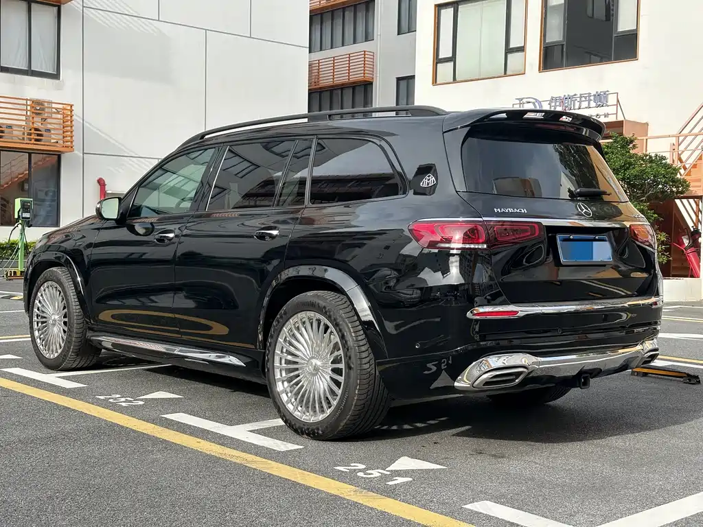 Mercedes-Benz GLS 2023 — фото 4