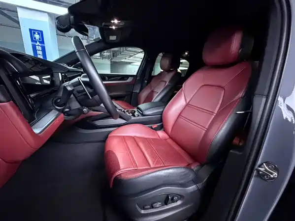 Porsche Cayenne 2024