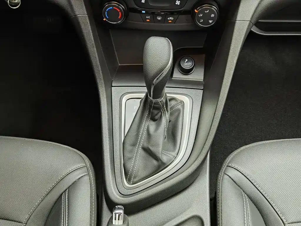 Buick Excelle GT 2021 — фото 13