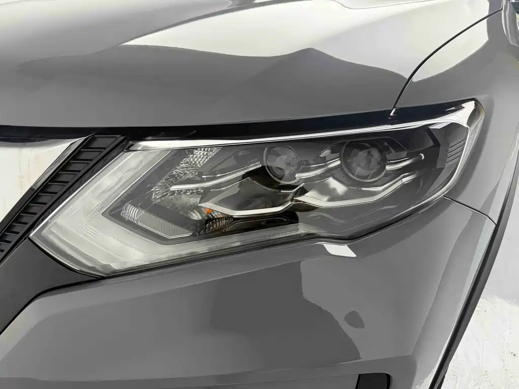 Nissan X-Trail 2025 — фото 16