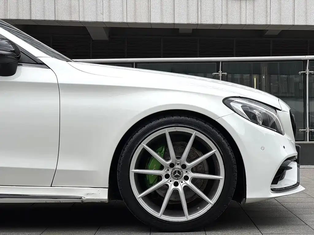 Mercedes-Benz C-Class 2016