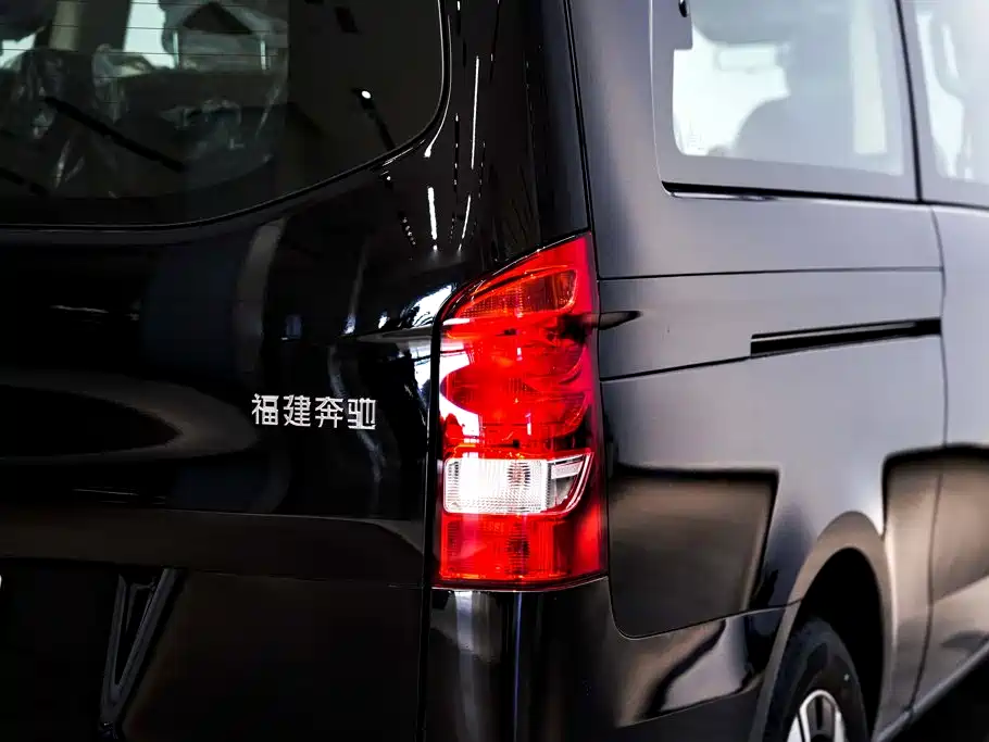 Mercedes-Benz Vito 2026 — фото 10