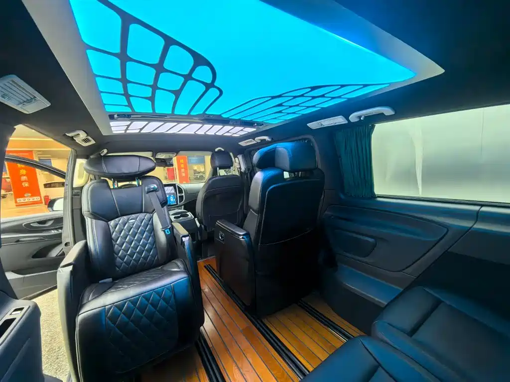 Mercedes-Benz Vito 2020 — фото 15