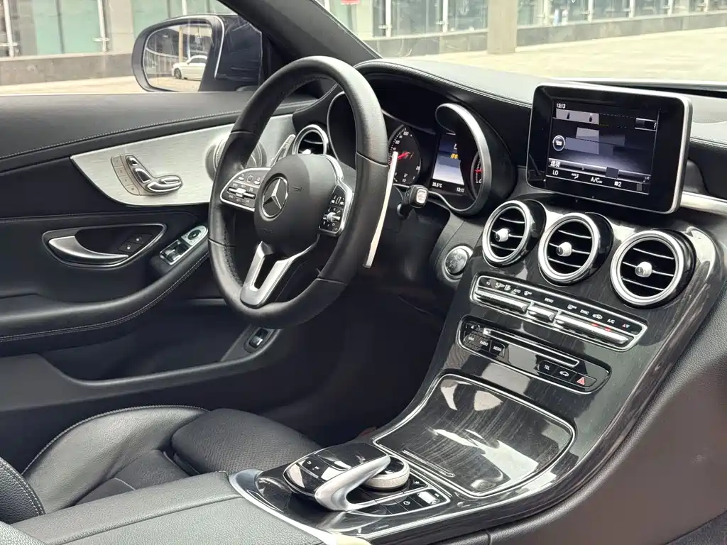Mercedes-Benz C-Class 2016