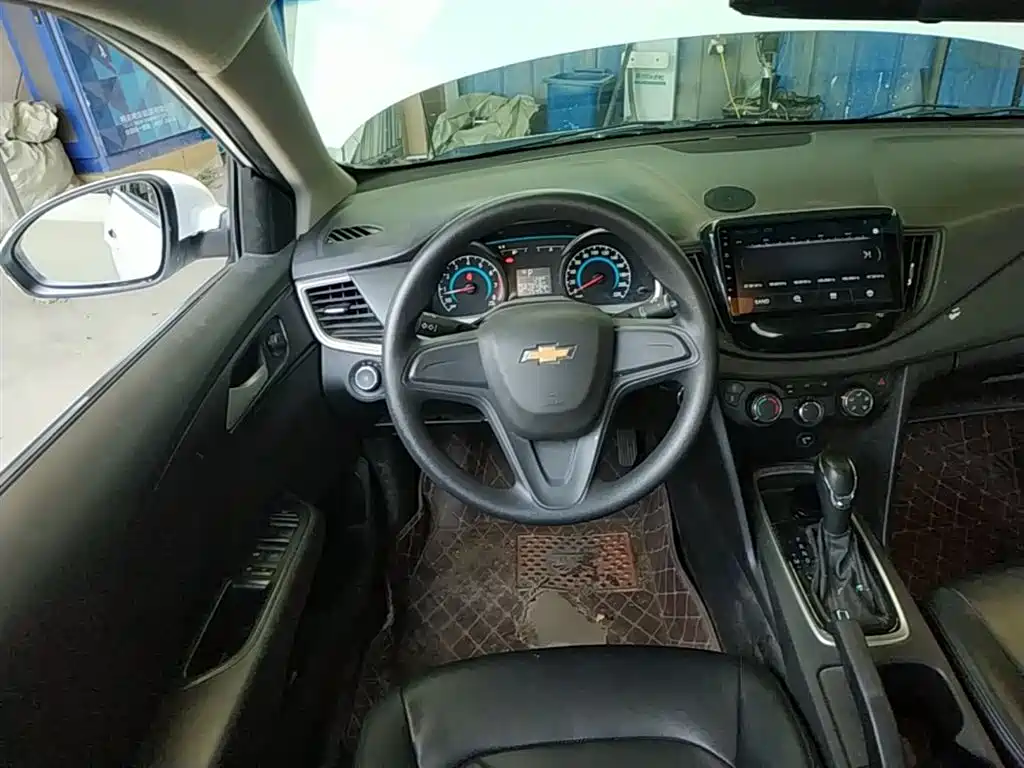 Chevrolet Cavalier 2019 — фото 11
