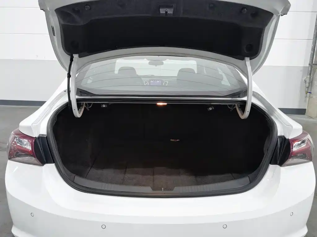 Chevrolet Malibu XL 2020 — фото 16