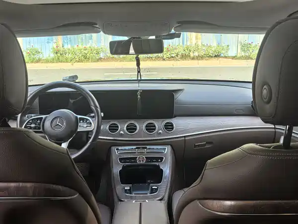 Mercedes-Benz E-Class 2020