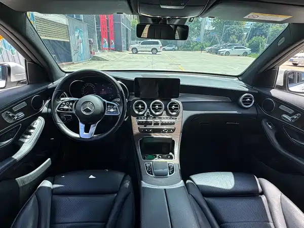 Mercedes-Benz GLC 2020