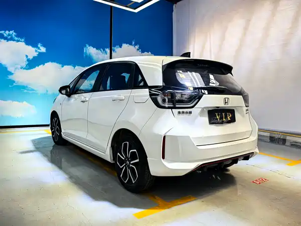 Honda LIFE 2023