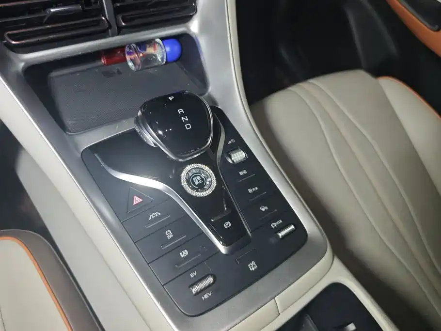 BYD Song Pro New Energy 2022 — фото 15