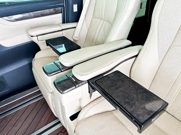 Toyota Vellfire 2020