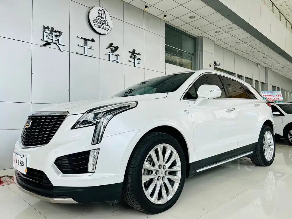 Cadillac XT5 2019 — фото 1
