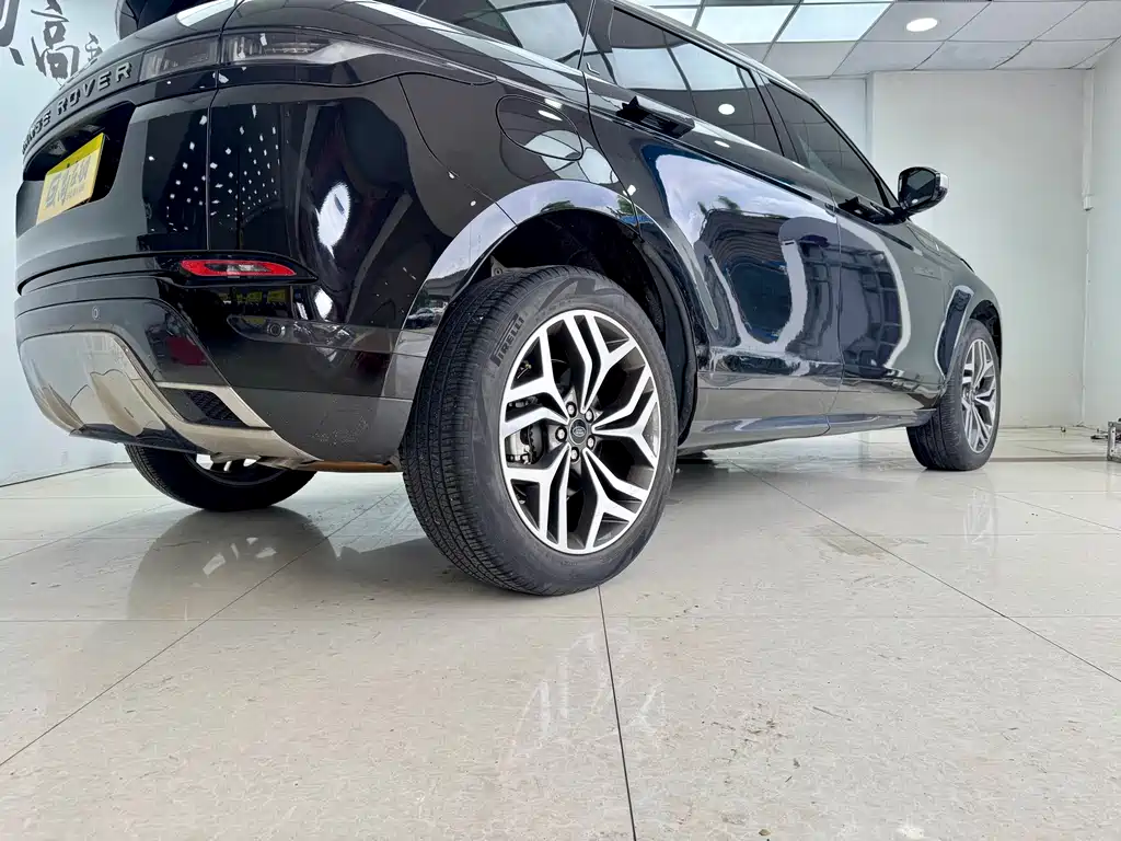 Land Rover Evoque 2022 — фото 21