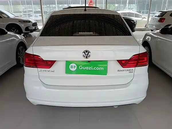 Volkswagen Santana 2016