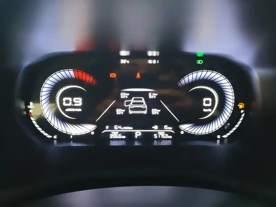 Geely Emgrand 2023 — фото 14