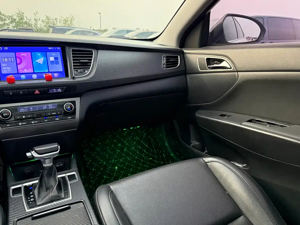 Hyundai Mistra 2015 — фото 6