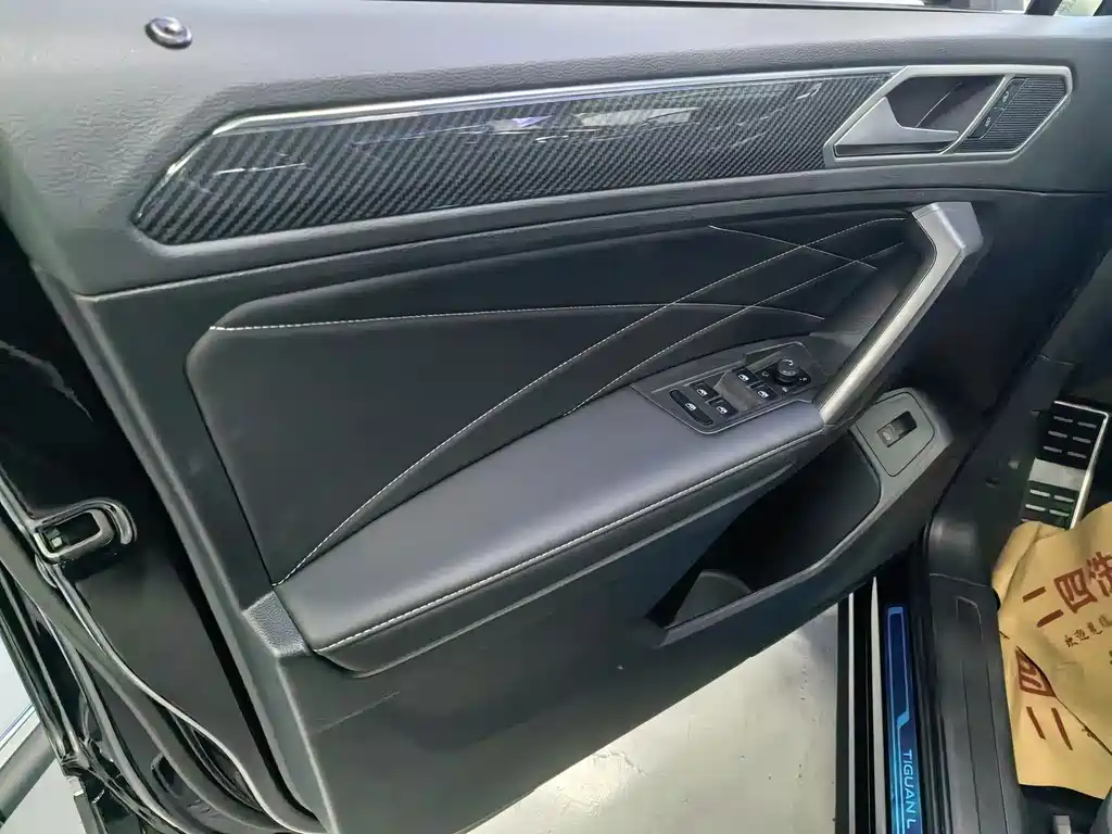 Volkswagen Tiguan L 2024