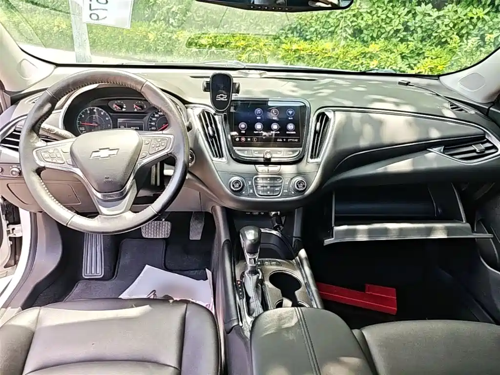 Chevrolet Malibu XL 2021 — фото 10