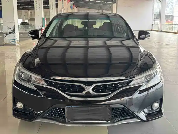 Toyota Reiz 2013