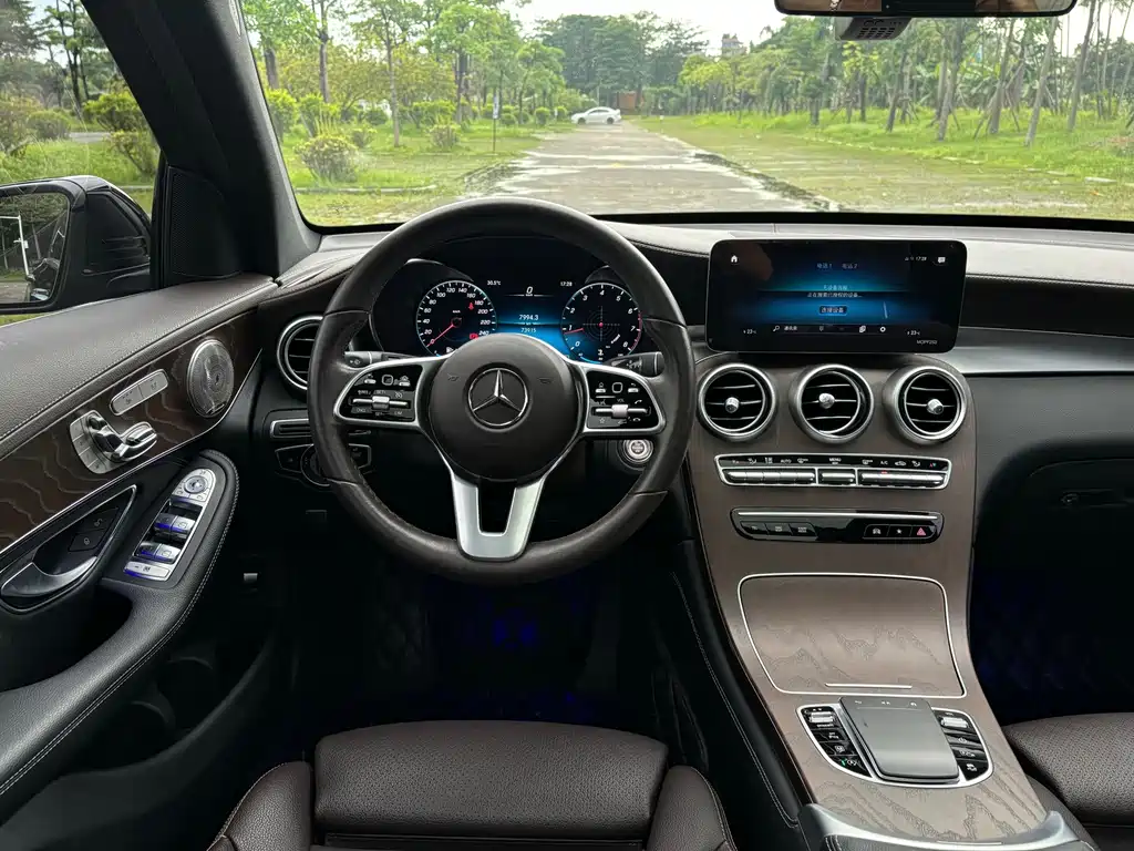 Mercedes-Benz GLC 2020