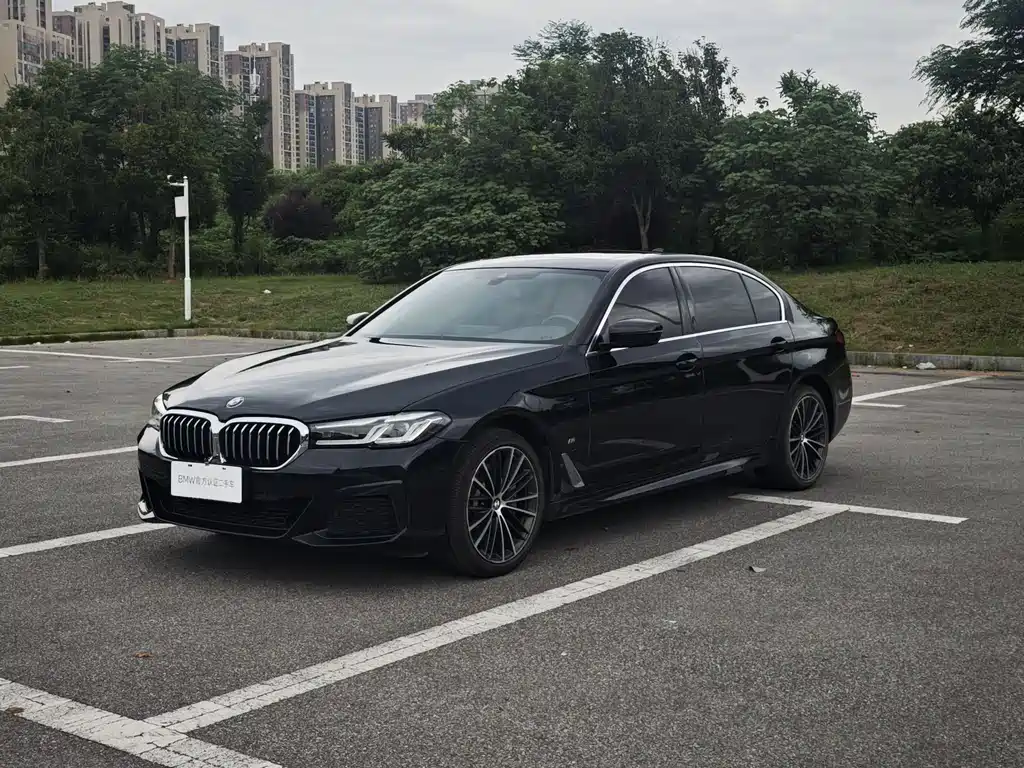 BMW 5 Series 2023