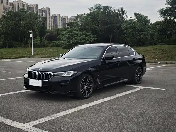 BMW 5 Series 2023