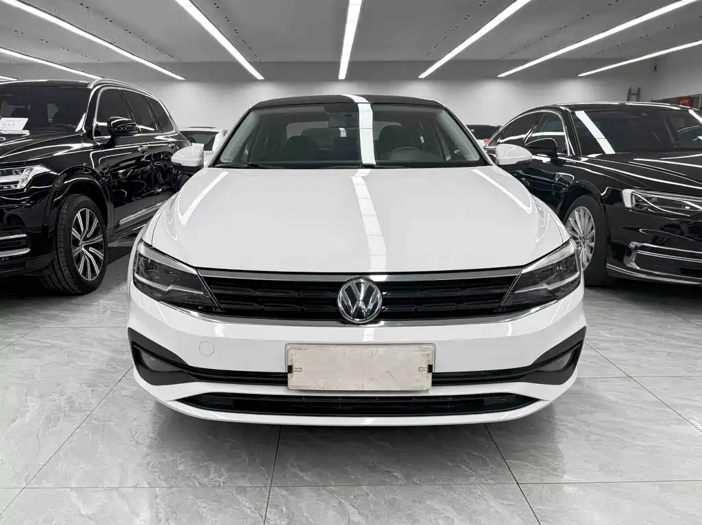 Volkswagen Lamando 2019 — фото 2