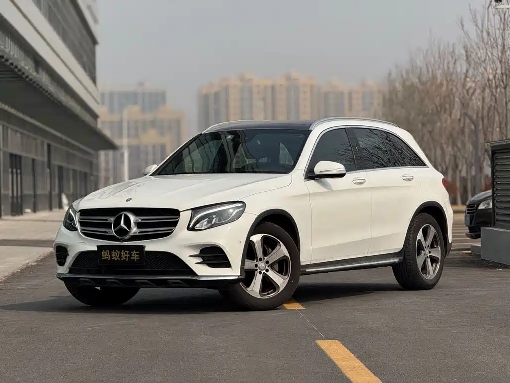 Mercedes-Benz GLC 2017 — фото 1