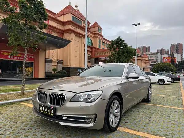 BMW 7 Series 2011