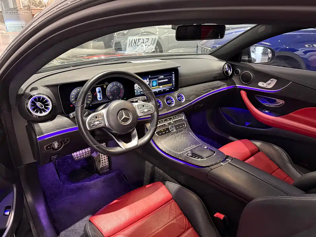 Mercedes-Benz E-Class 2019 — фото 13