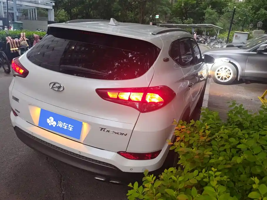 Hyundai Tucson 2017 — фото 3