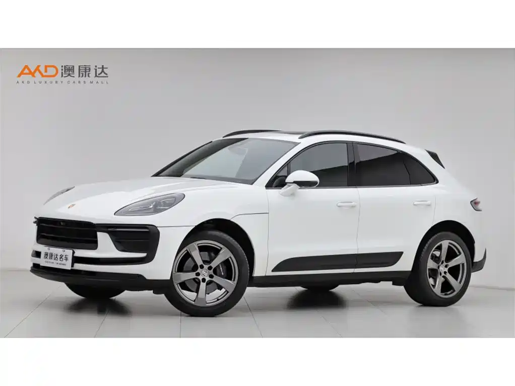 Porsche Macan 2022 — фото 1
