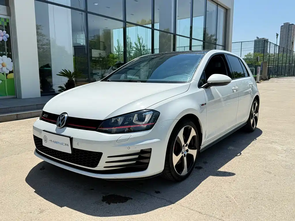 Volkswagen Golf GTI 2016