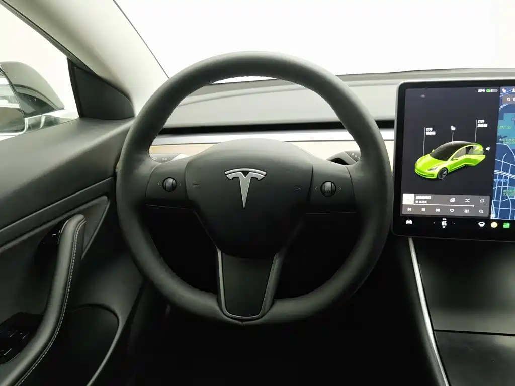 Tesla Model 3 2020 — фото 11