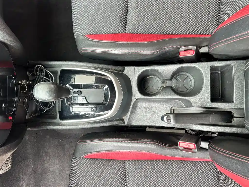Nissan Qashqai 2018 — фото 12