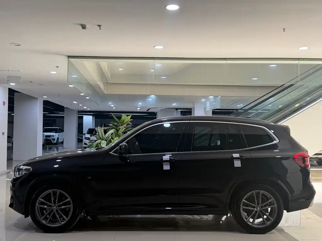 BMW X3 2020 — фото 3