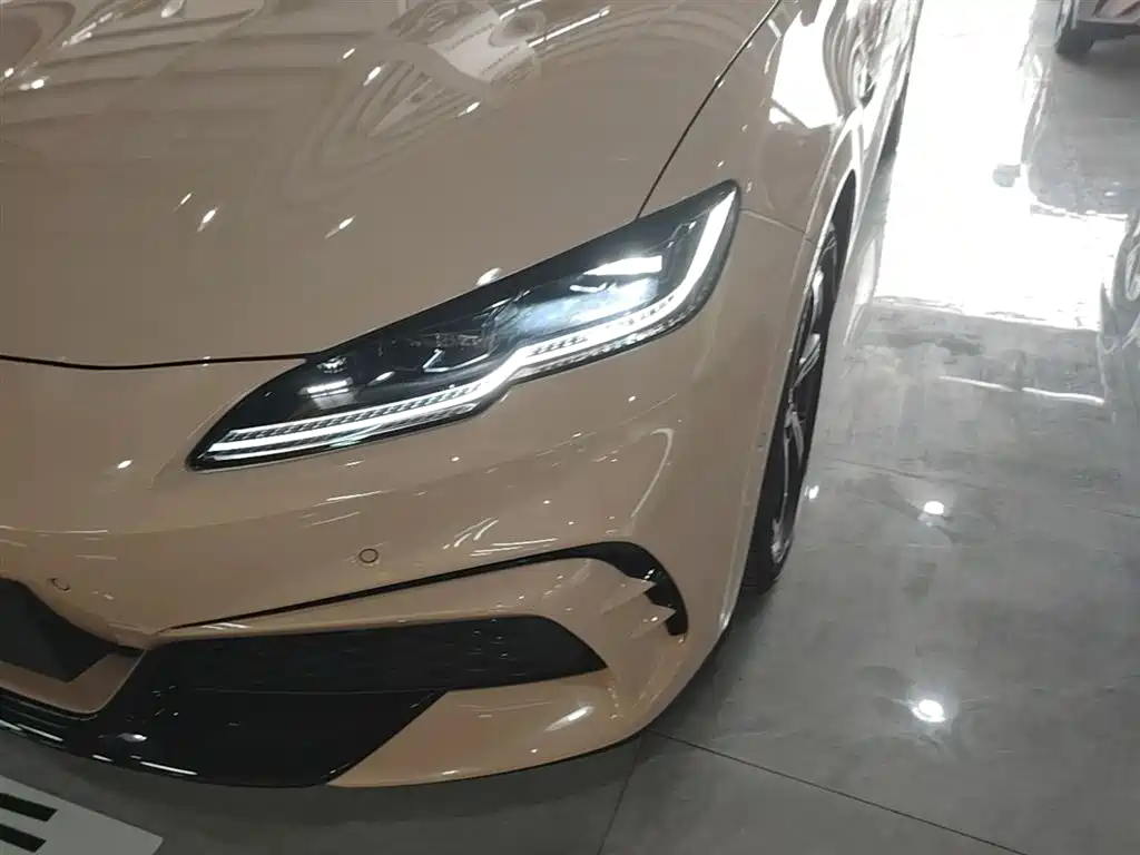 BYD Seal 06GT 2025 — фото 24