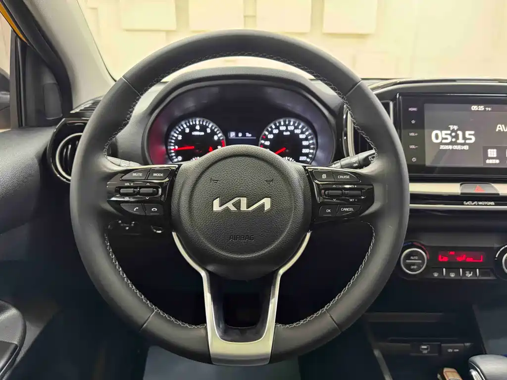 Kia KX1 2022 — фото 15