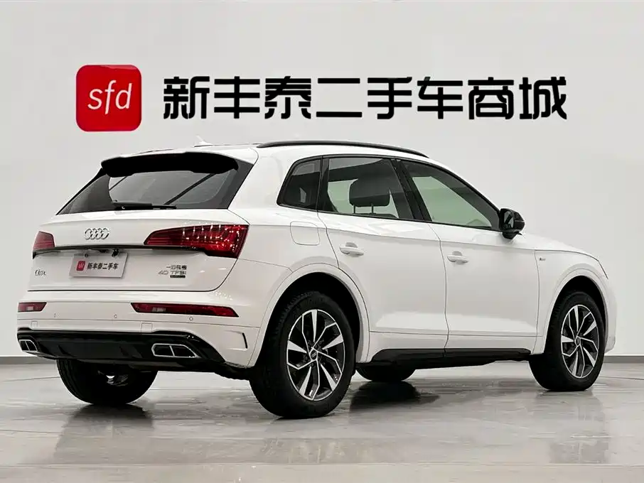 Audi Q5L 2023 — фото 5