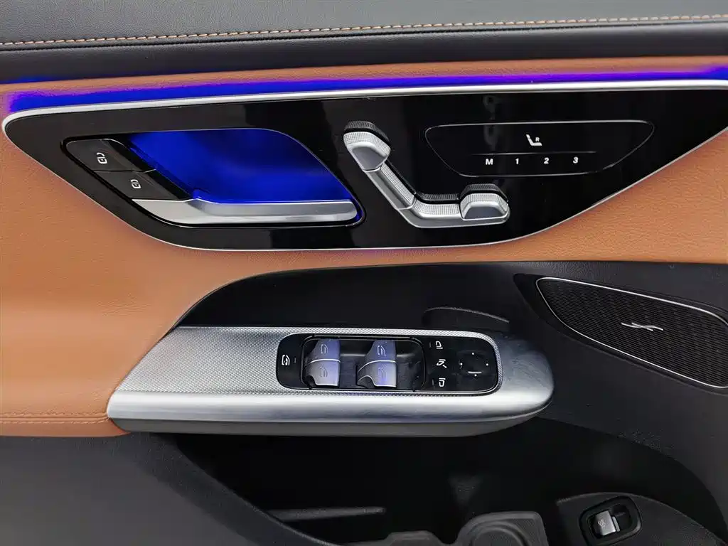 Mercedes-Benz GLC 2023 — фото 9