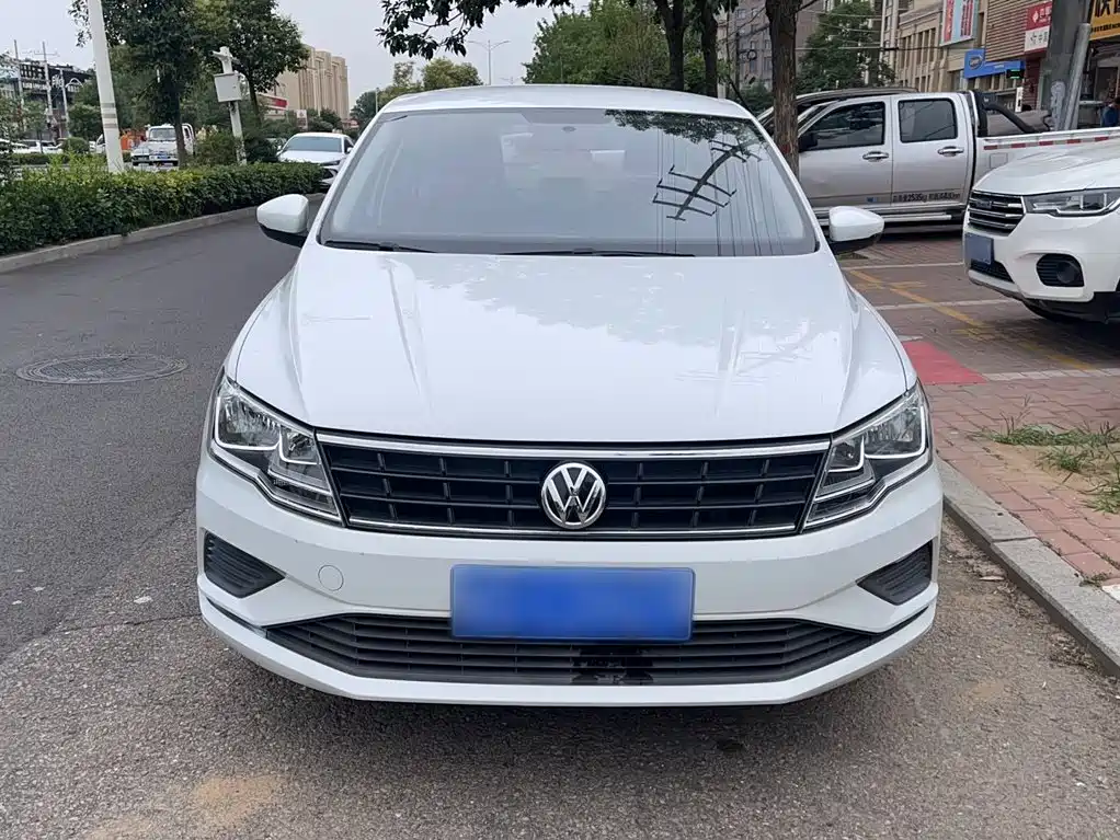 Volkswagen Jetta 2019 — фото 3