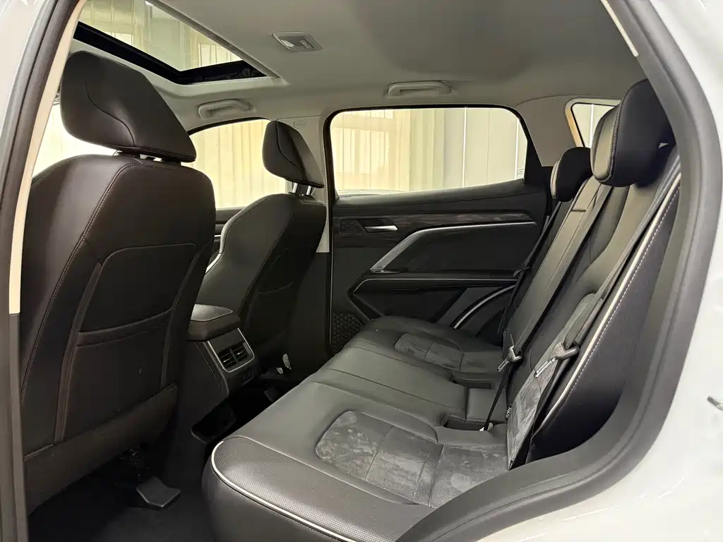 Haval H6 2023 — фото 12