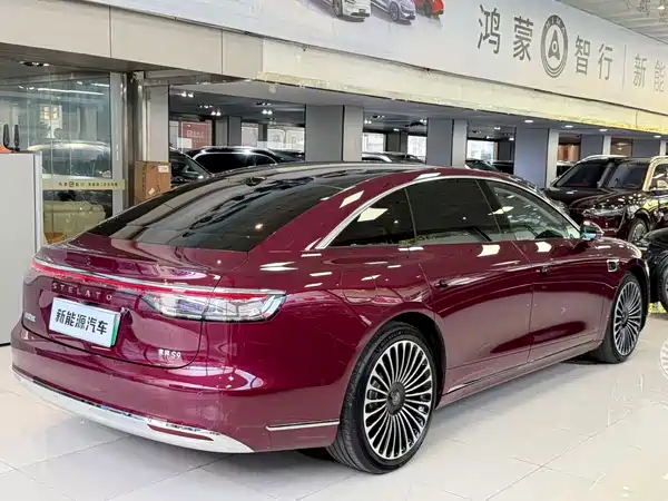 Stelato S9 2025