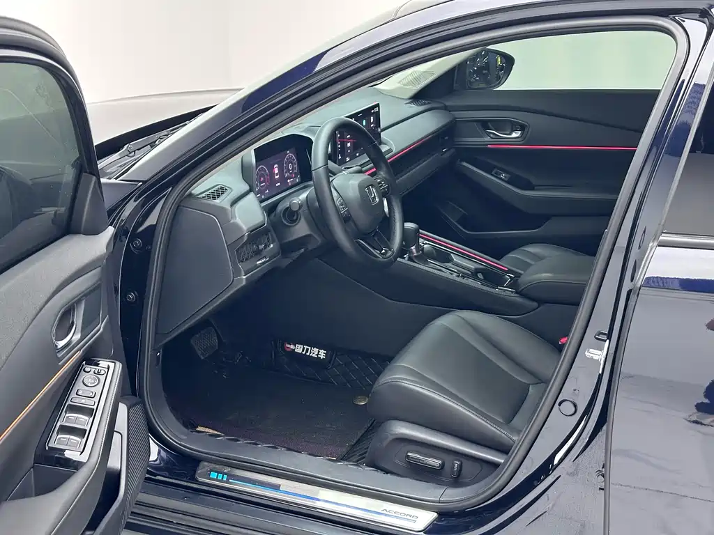 Honda Accord 2024 — фото 13